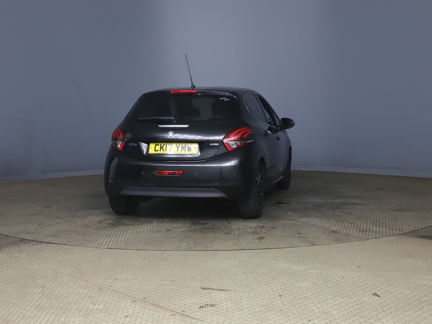 Used Peugeot 208 2017 for sale - 76466238: Photo 5