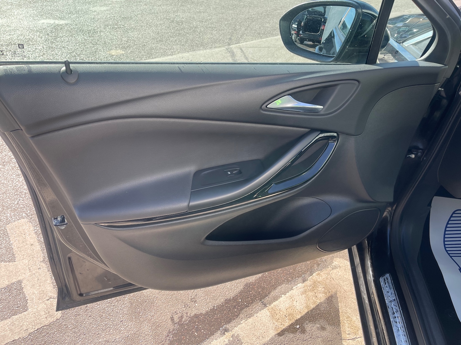 Used Vauxhall Astra 2017 for sale - 75932313: Photo 14