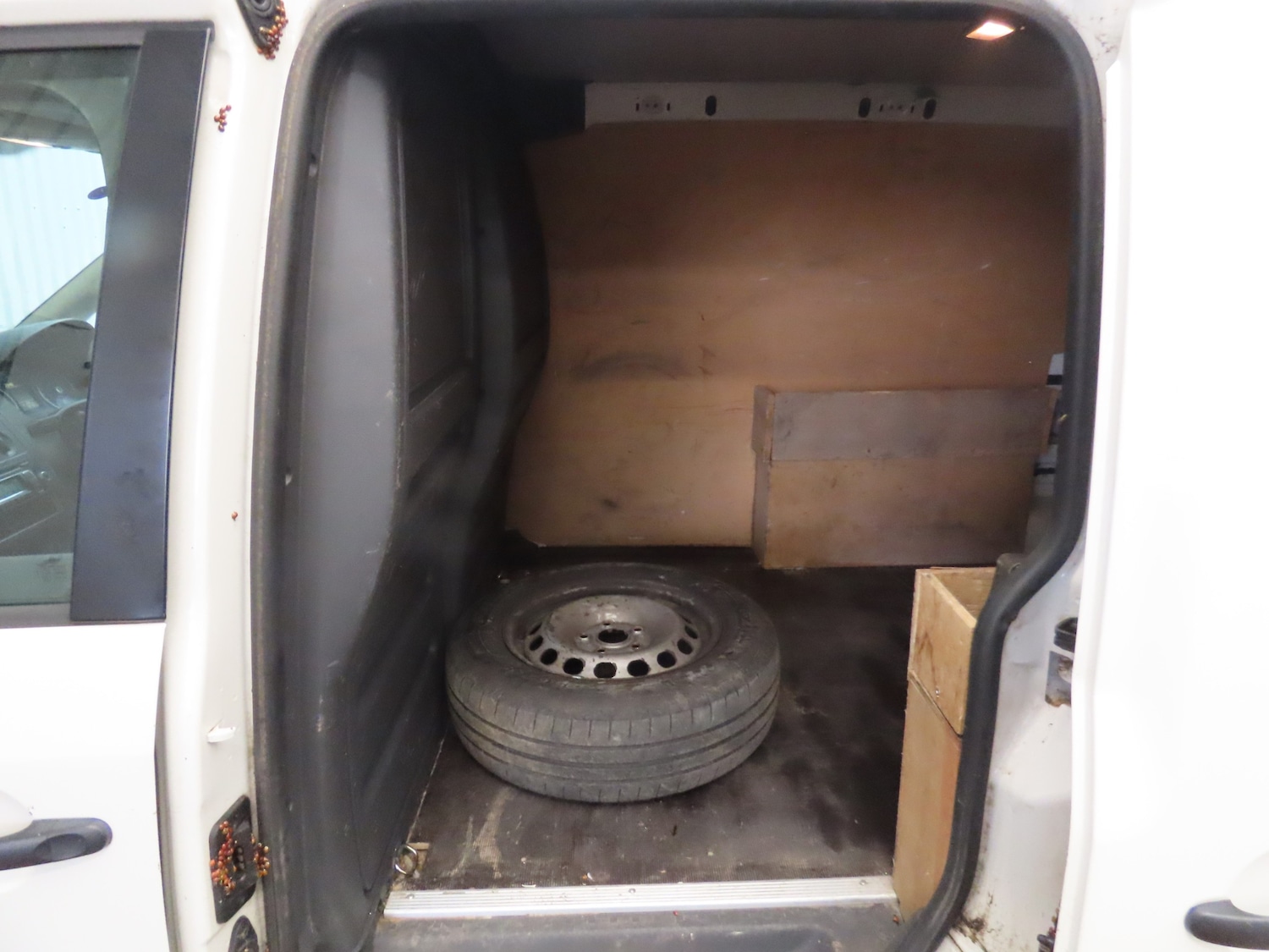 Used Volkswagen Caddy 2014 for sale - 76495797: Photo 7