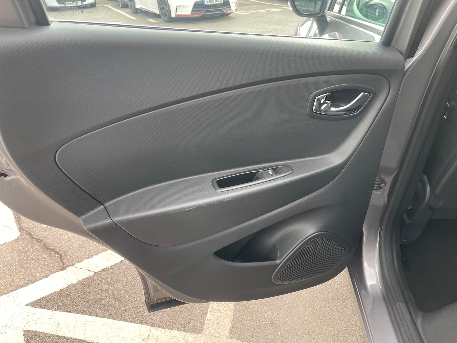 Used Renault Captur 2015 for sale - 76057824: Photo 15