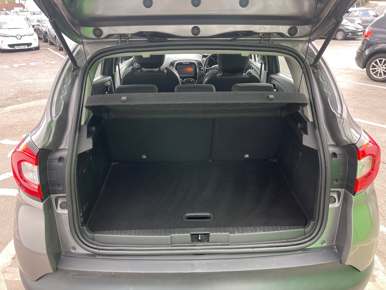 Used Renault Captur 2015 for sale - 76057824: Photo 16