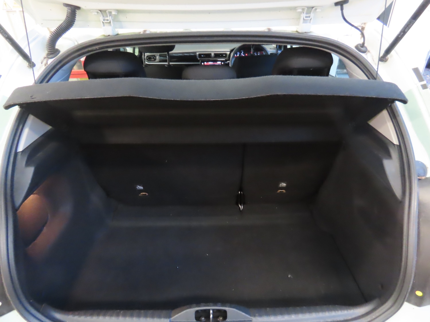 Used Citroen C3 2017 for sale - 76909267: Photo 10