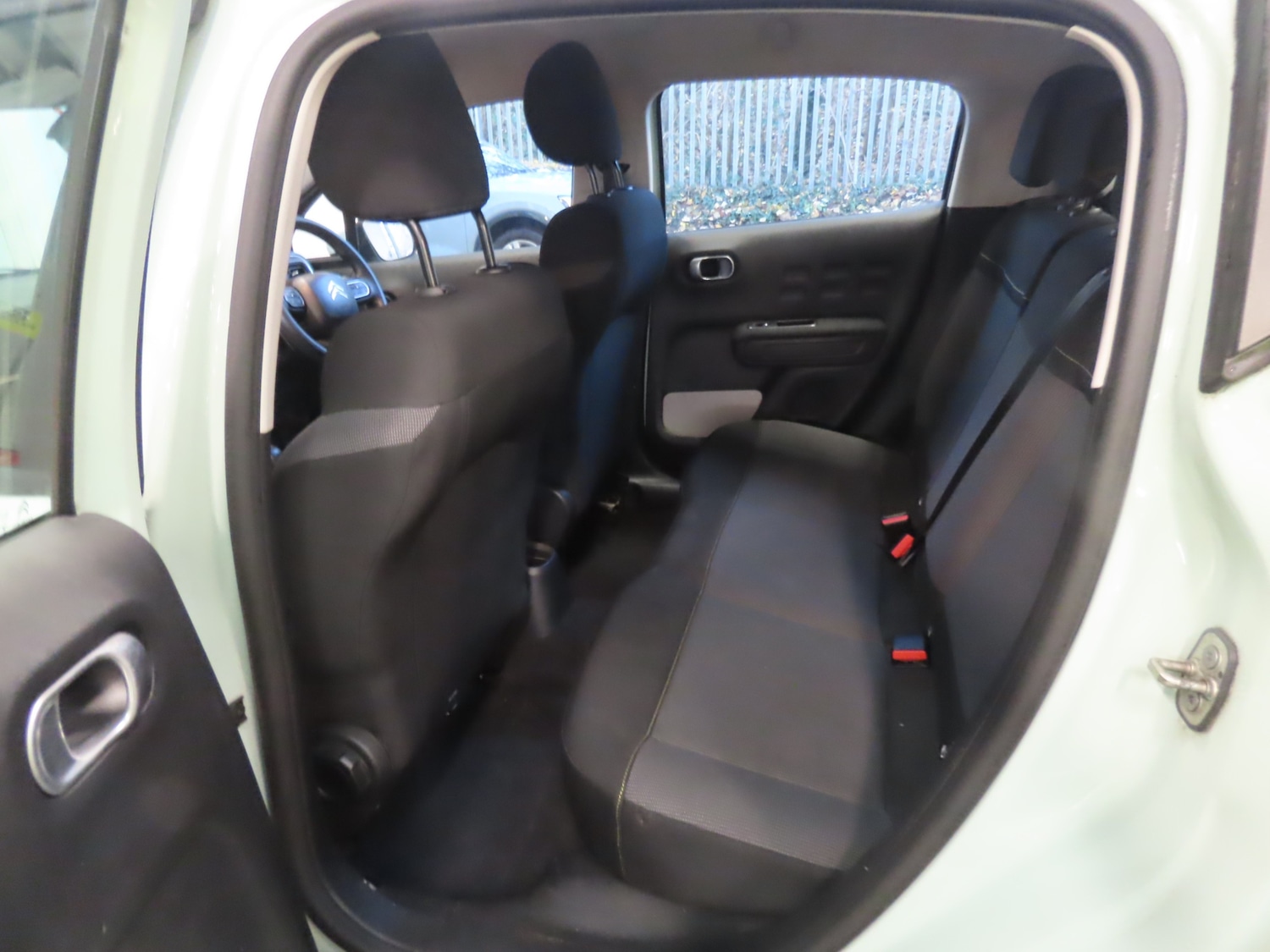 Used Citroen C3 2017 for sale - 76909267: Photo 8