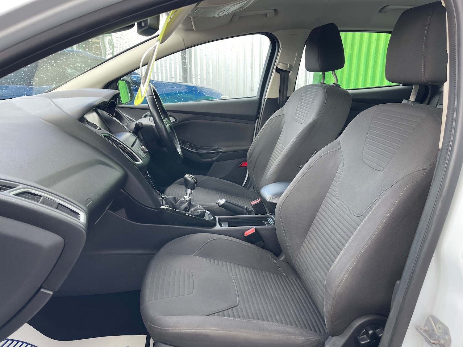 Used Ford Focus 2015 for sale - 75620984: Photo 12