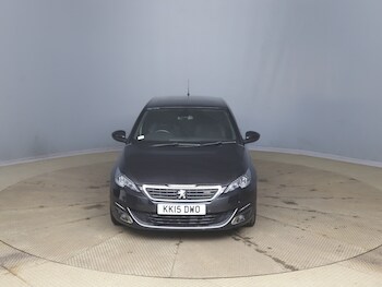 Used Peugeot 308 2015 for sale - 77676532: Photo