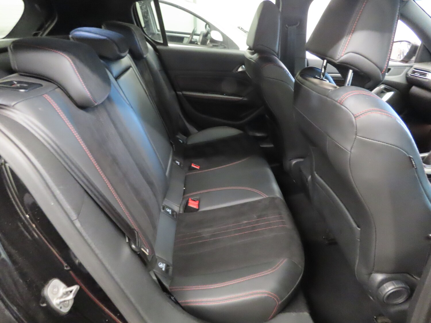 Used Peugeot 308 2015 for sale - 77676532: Photo 7