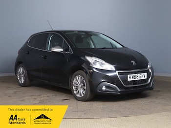 Peugeot - 208