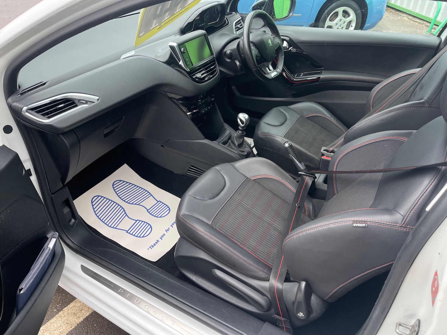 Used Peugeot 208 2015 for sale - 77935460: Photo 11