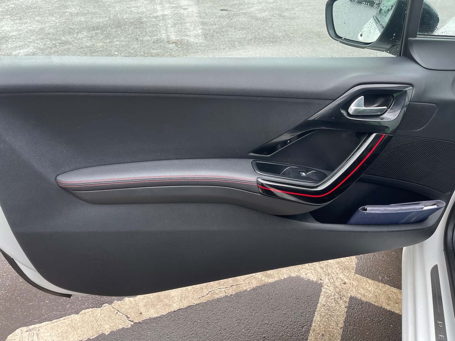 Used Peugeot 208 2015 for sale - 77935460: Photo 13