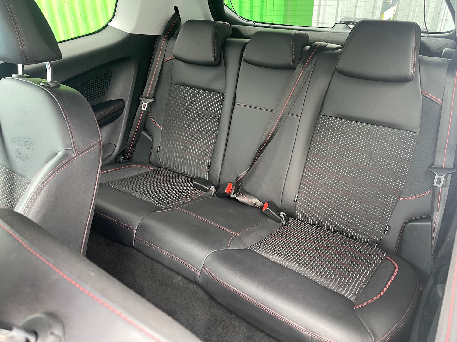 Used Peugeot 208 2015 for sale - 77935460: Photo 14