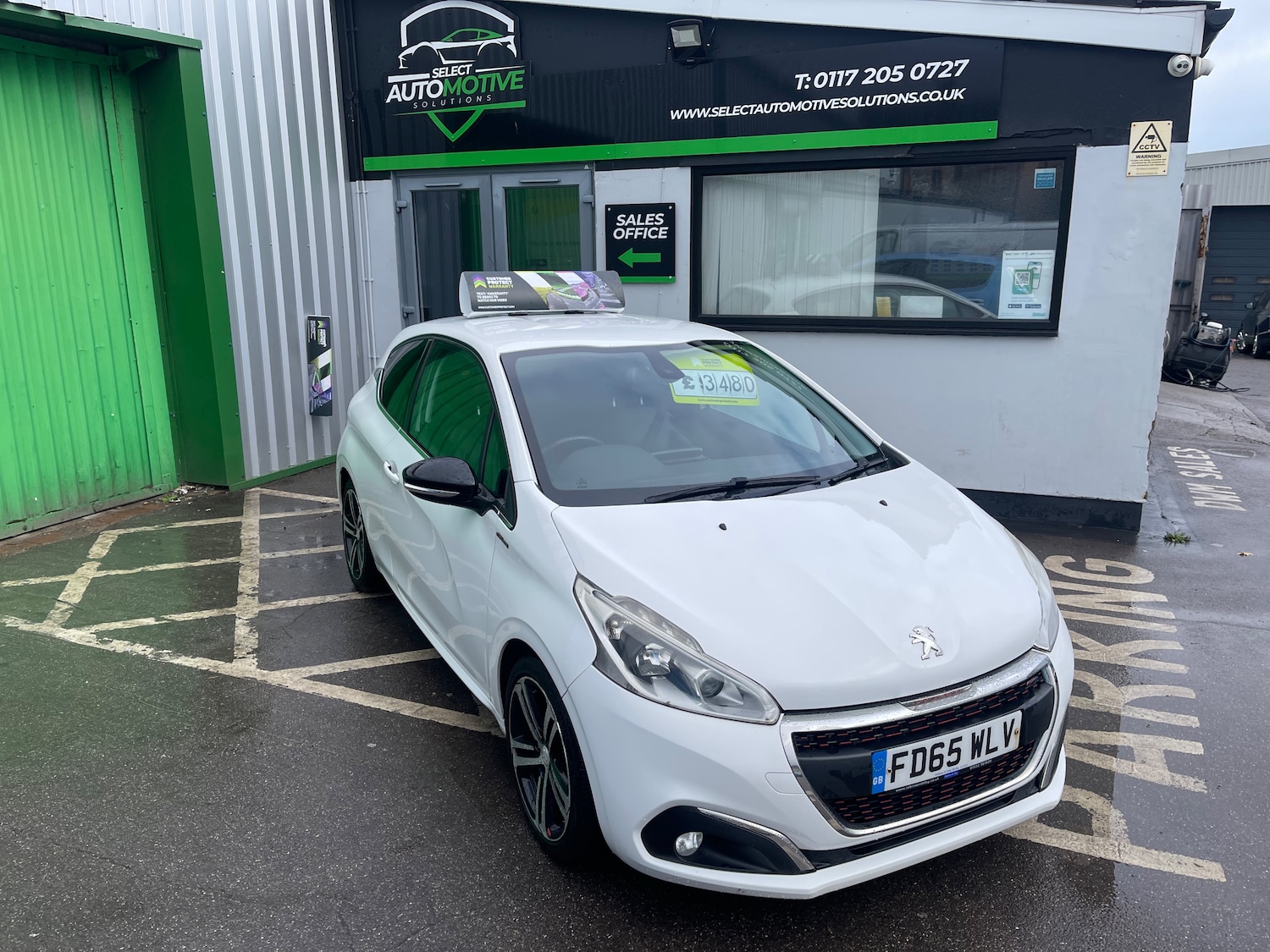 Used Peugeot 208 2015 for sale - 77935460: Photo 3