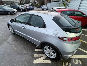 Used Honda Civic 2010 for sale - 77187657: Photo