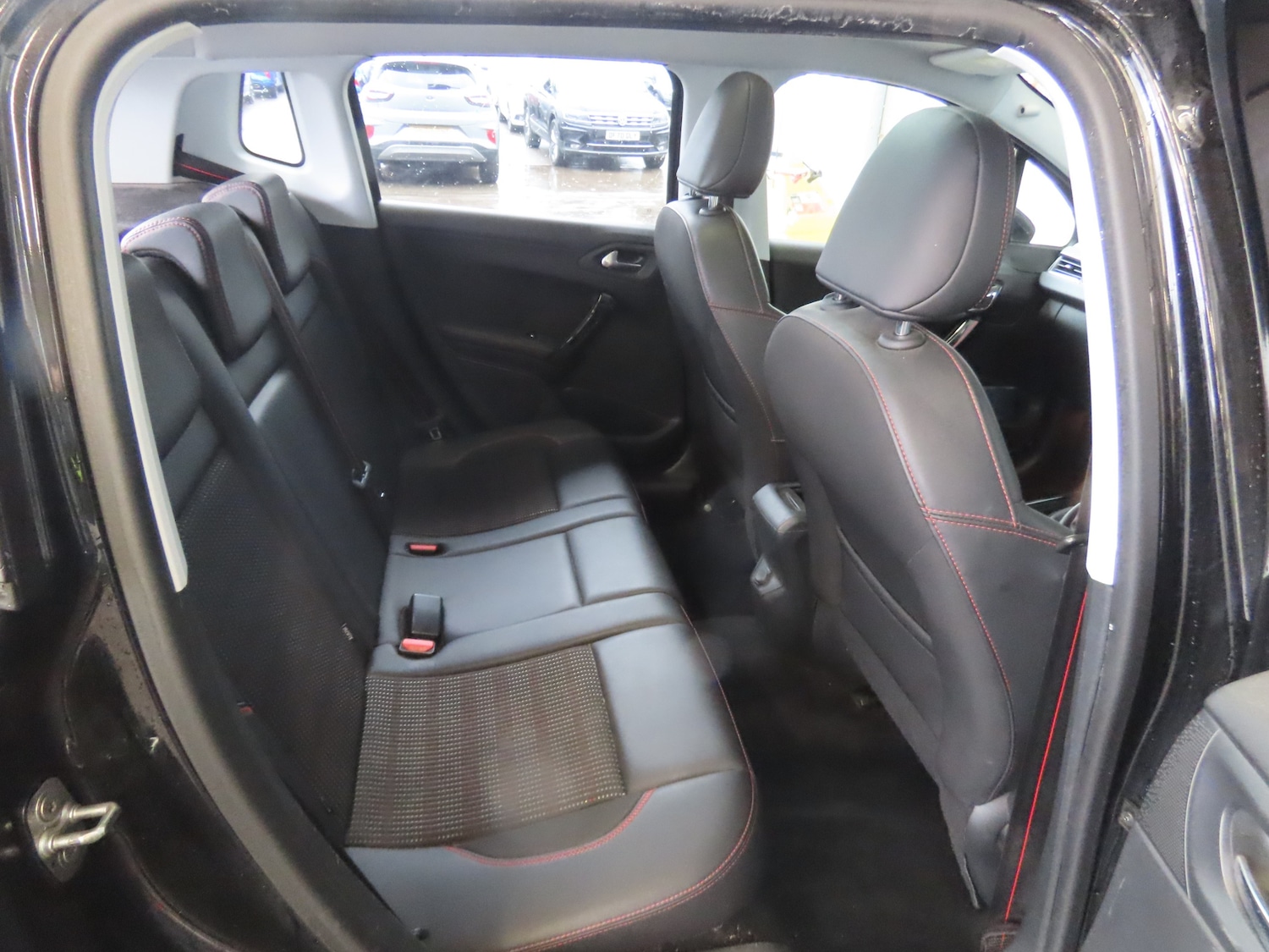 Used Peugeot 2008 2016 for sale - 77287388: Photo 8