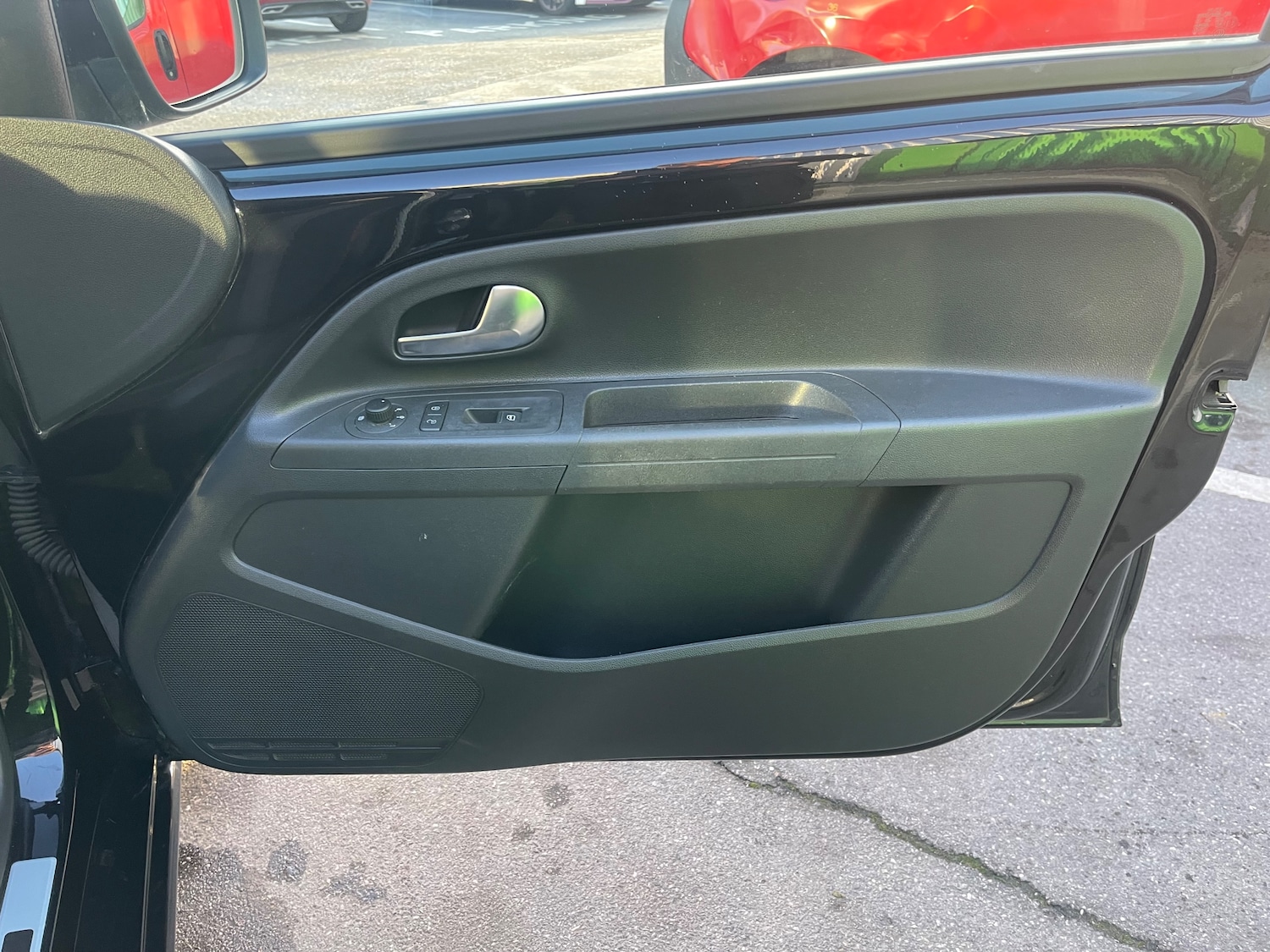 Used Volkswagen up! 2025 for sale - 77006523: Photo 10