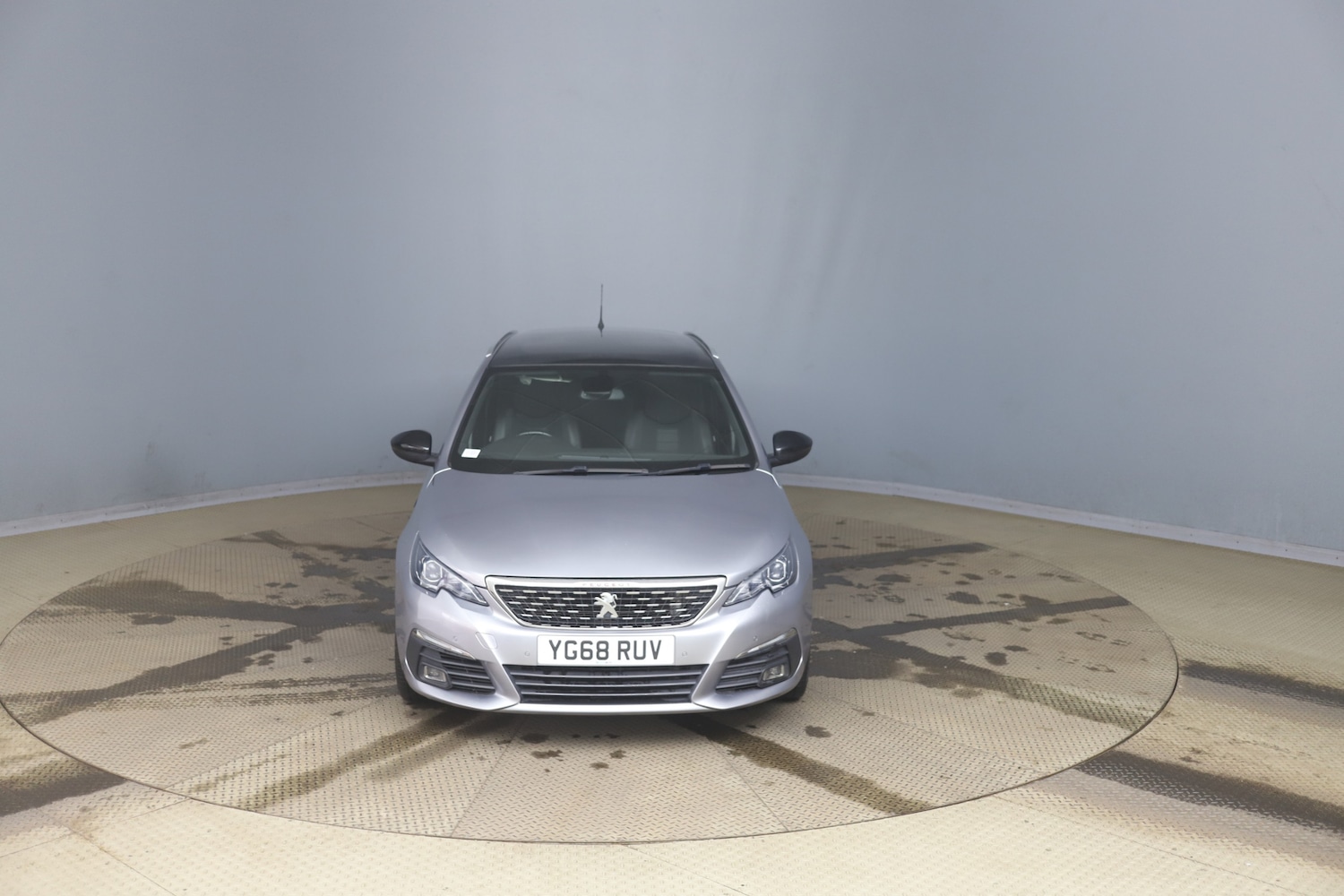 Used Peugeot 308 2018 for sale - 76896425: Photo 2