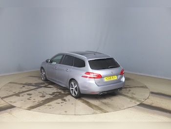 Used Peugeot 308 2018 for sale - 76896425: Photo