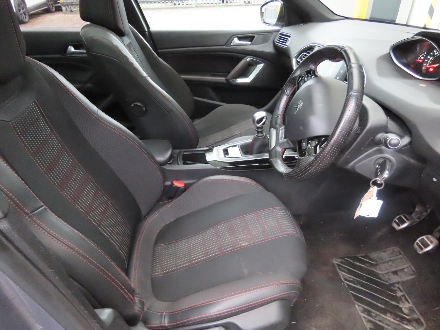 Used Peugeot 308 2018 for sale - 76896425: Photo 7