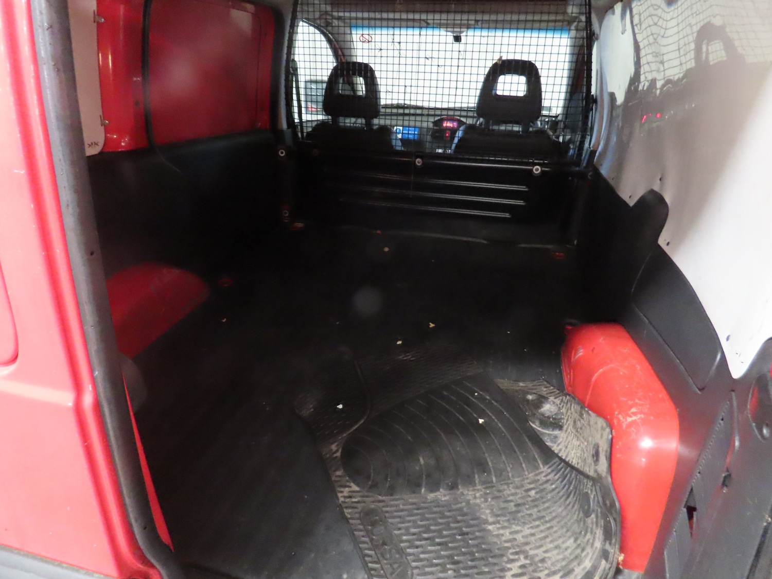 Used Vauxhall Combo 2010 for sale - 77382062: Photo 6