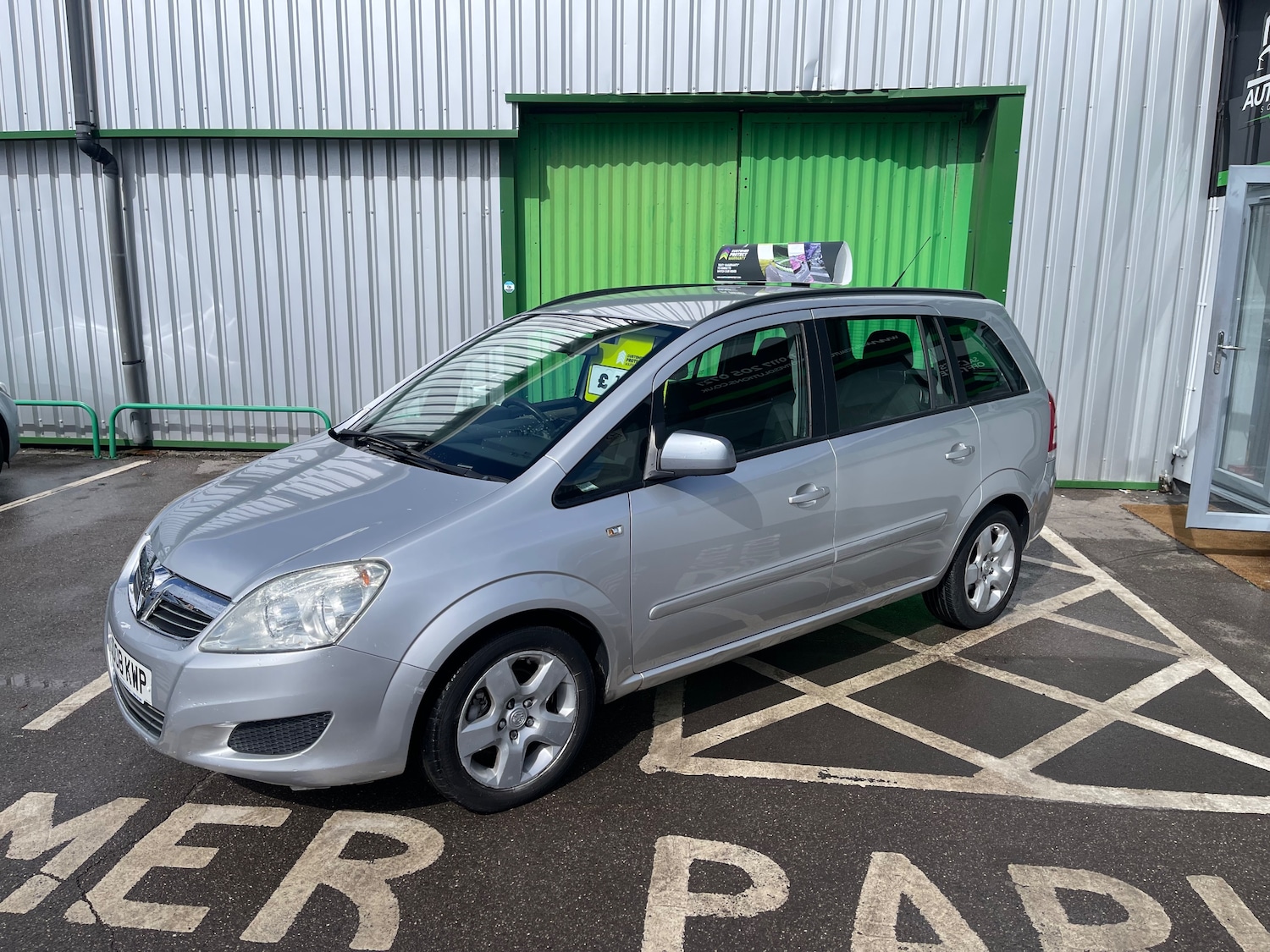 Used Vauxhall Zafira 2008 for sale - 75932309: Photo 3