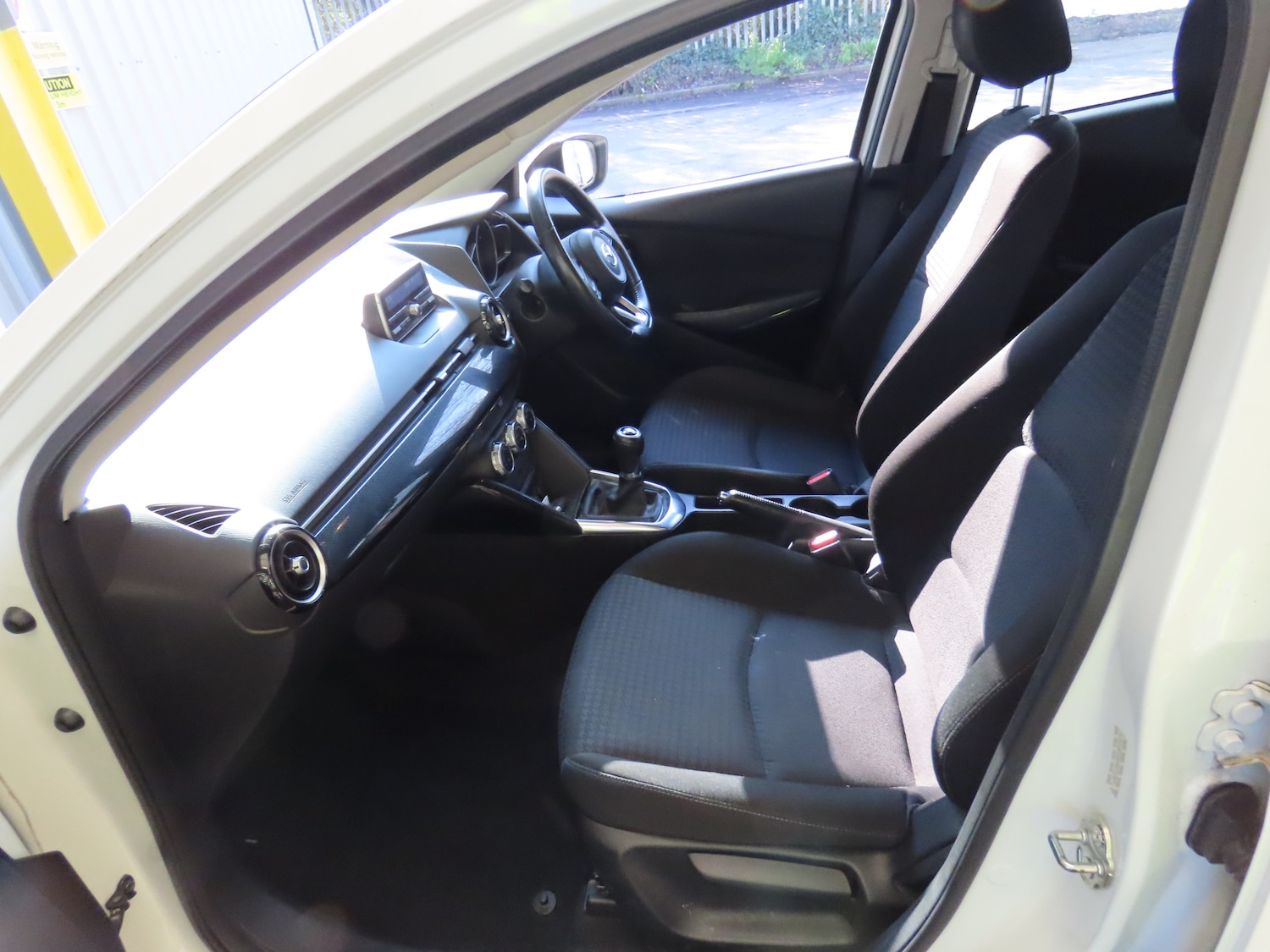 Used Mazda Mazda2 2018 for sale - 77989825: Photo 10