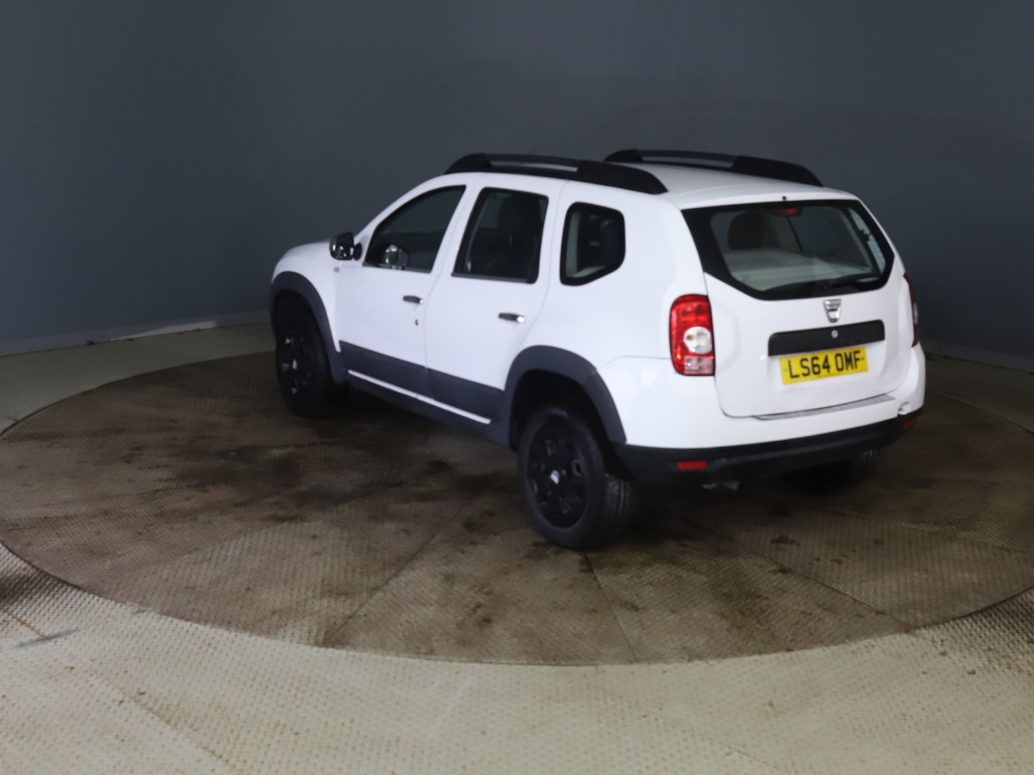 Used Dacia Duster 2014 for sale - 77382064: Photo 4