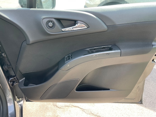 Used Vauxhall Meriva 2012 for sale - 75620938: Photo 10