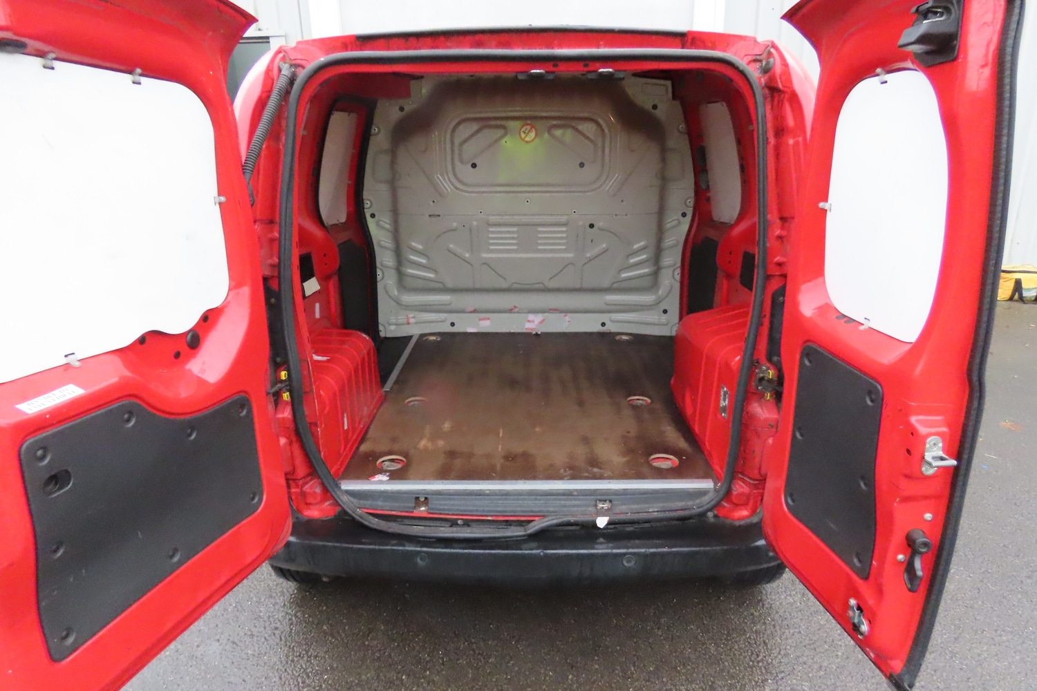 Used Peugeot Bipper 2011 for sale - 77168055: Photo 7