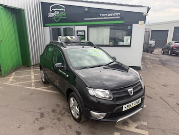 Used Dacia Sandero Stepway 2014 for sale - 78509501: Photo