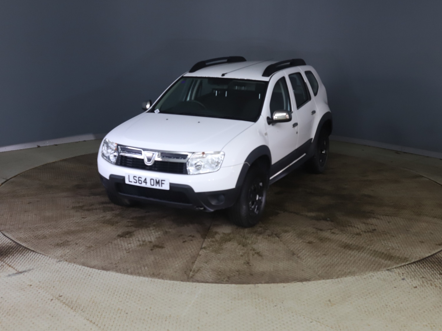 Used Dacia Duster 2014 for sale - 77462961: Photo 2