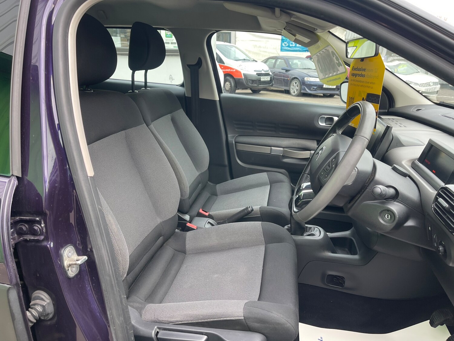 Used Citroen C4 Cactus 2015 for sale - 76120143: Photo 8