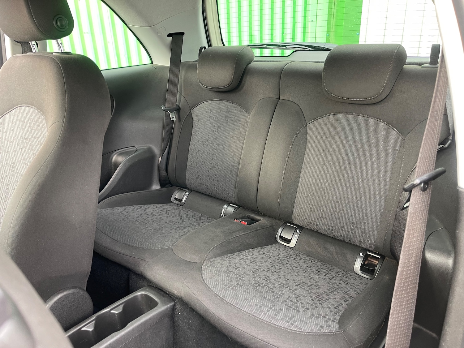 Used Vauxhall ADAM 2015 for sale - 76466232: Photo 16