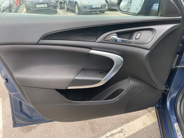 Used Vauxhall Insignia 2015 for sale - 76211683: Photo 13