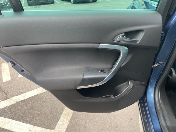 Used Vauxhall Insignia 2015 for sale - 76211683: Photo 15