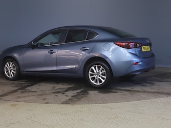 Used Mazda Mazda3 2015 for sale - 77676533: Photo