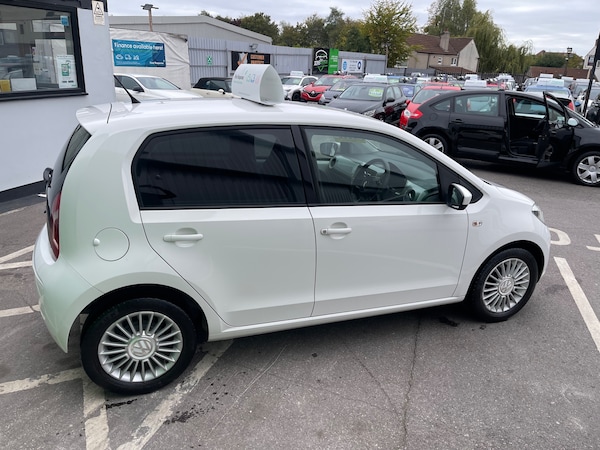 Used Volkswagen up! 2025 for sale - 75620933: Photo 6