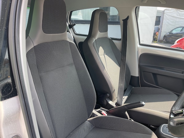 Used Volkswagen up! 2025 for sale - 75620933: Photo 8