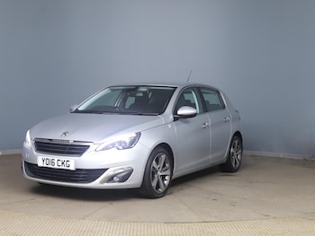 Used Peugeot 308 2016 for sale - 77718996: Photo