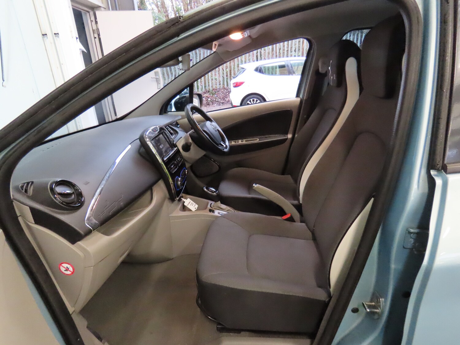 Used Renault Zoe for sale - 77450916: Photo 10