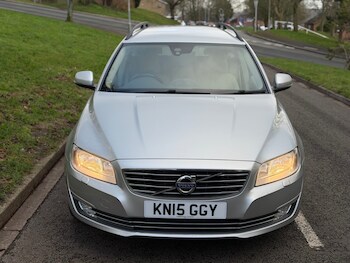 Used Volvo V70 2015 for sale - 77371756: Photo