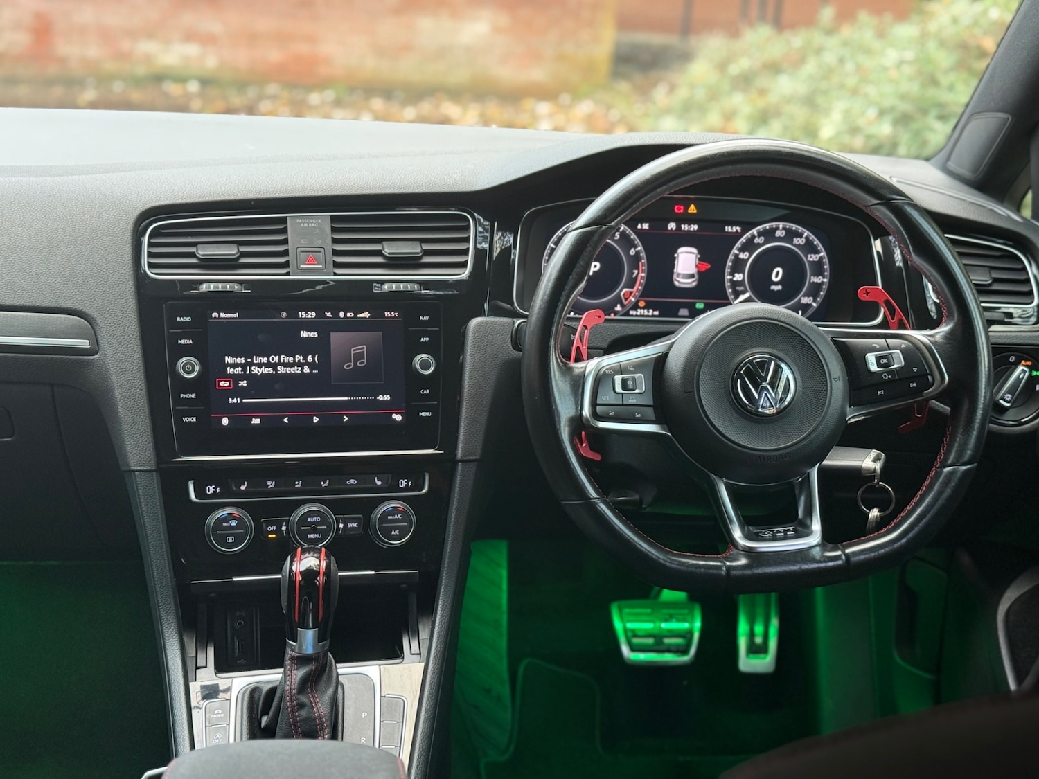 Used Volkswagen Golf 2017 for sale - 76525804: Photo 10