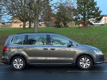 Used Volkswagen Sharan 2011 for sale - 76797500: Photo