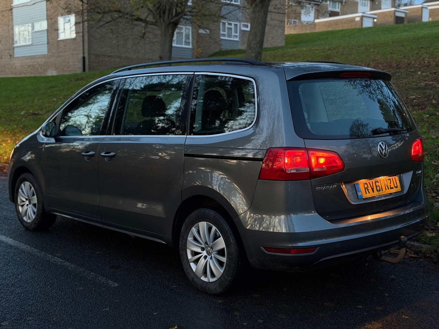 Used Volkswagen Sharan 2011 for sale - 76797500: Photo 8