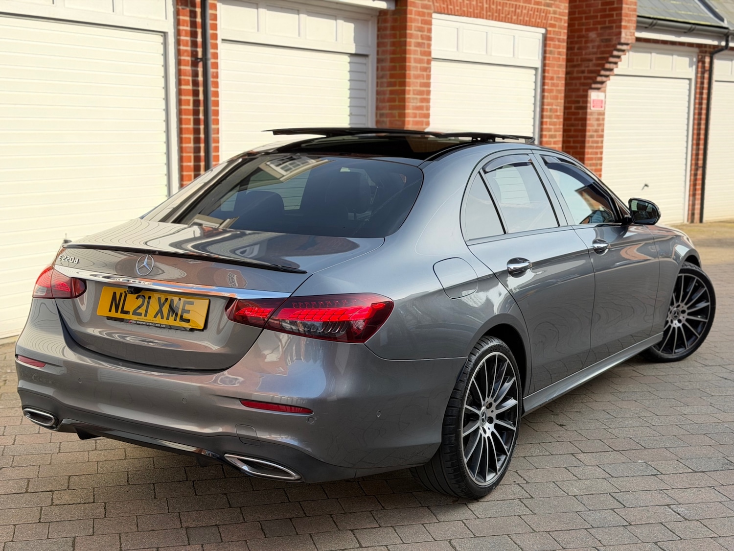 Used Mercedes-Benz E Class 2021 for sale - 77664983: Photo 10