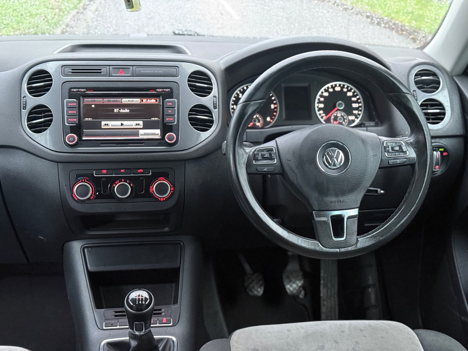 Used Volkswagen Tiguan 2011 for sale - 77622105: Photo 12