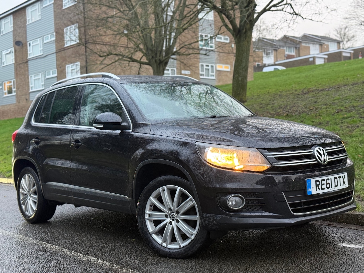 Used Volkswagen Tiguan 2011 for sale - 77622105: Photo 2