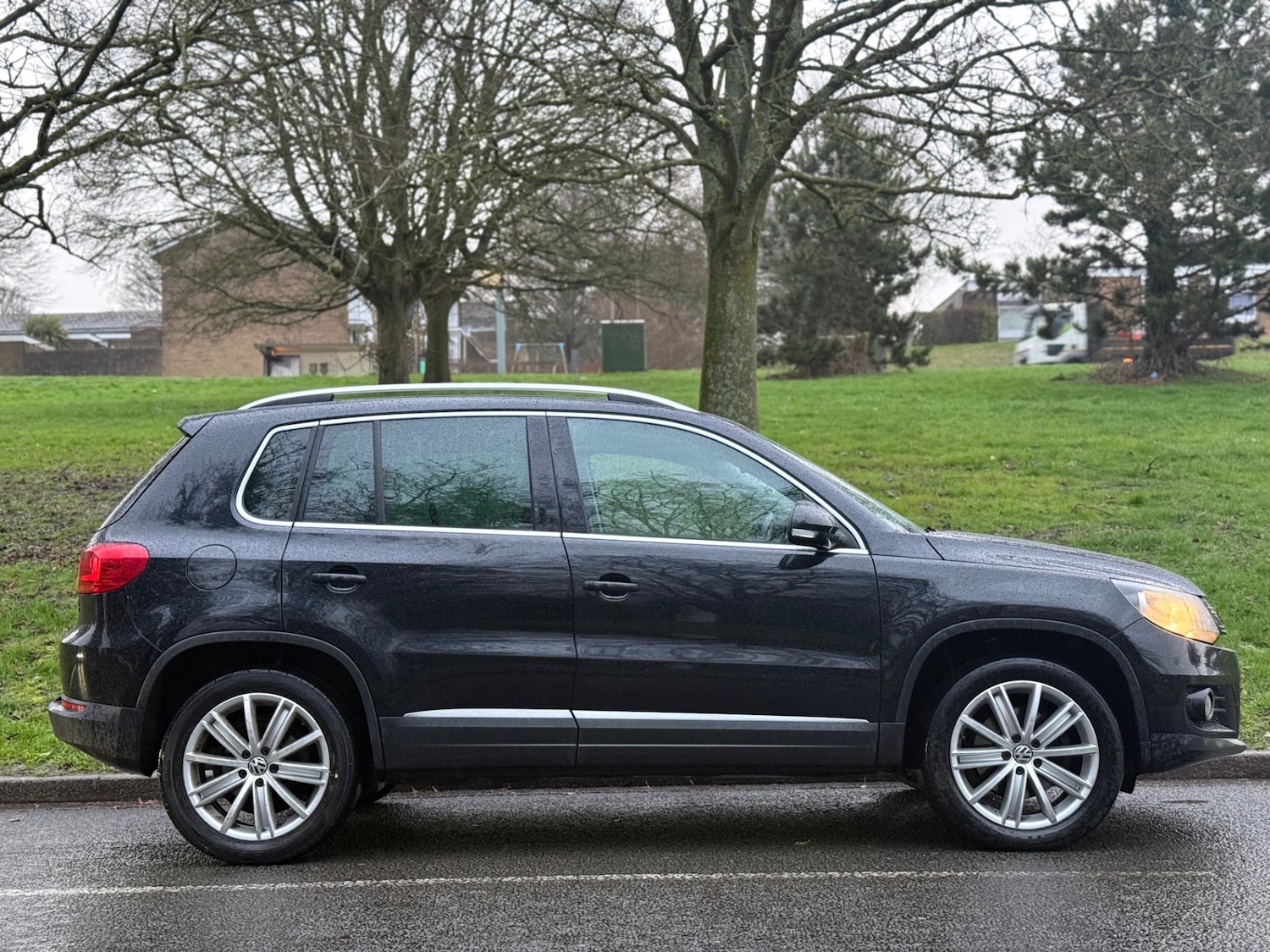 Used Volkswagen Tiguan 2011 for sale - 77622105: Photo 5