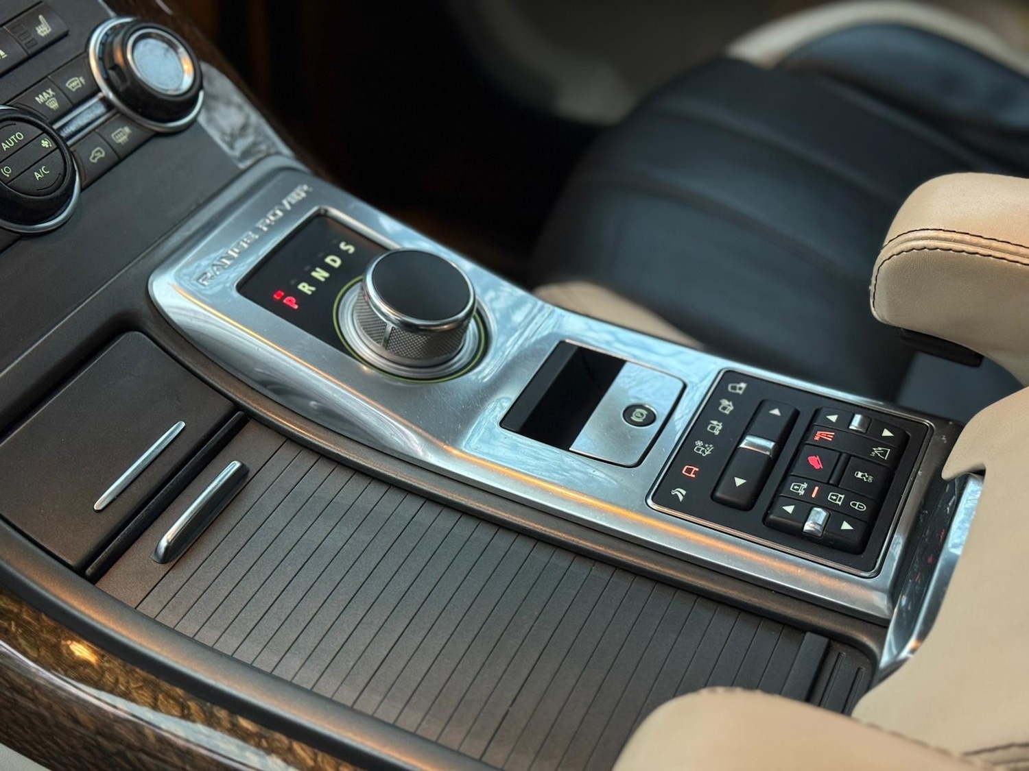 Used Land Rover Range Rover Sport 2012 for sale - 76911482: Photo 14