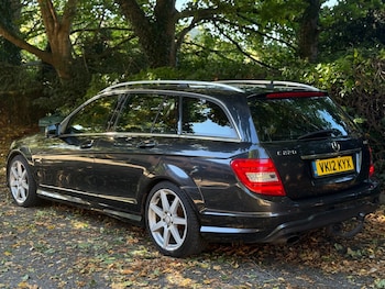 Used Mercedes-Benz C-Class 2012 for sale - 76186531: Photo 4