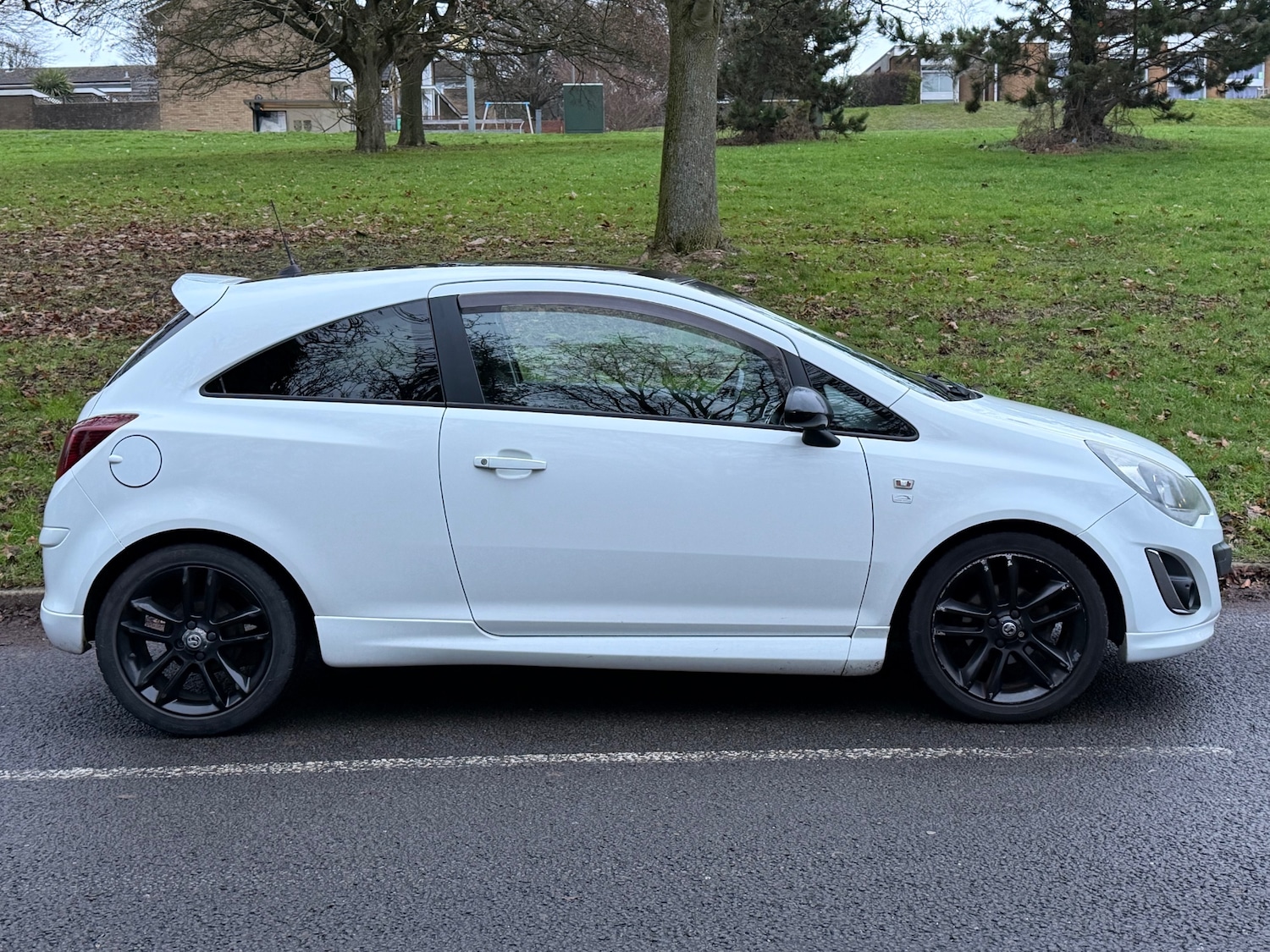 Used Vauxhall Corsa 2012 for sale - 77237478: Photo 5