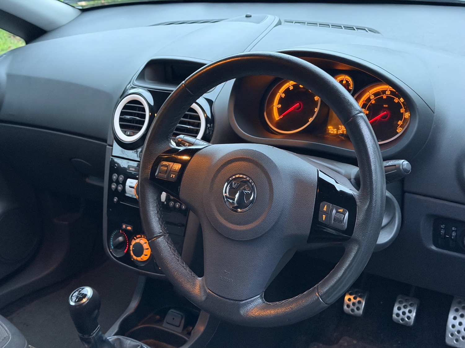 Used Vauxhall Corsa 2012 for sale - 77237478: Photo 9